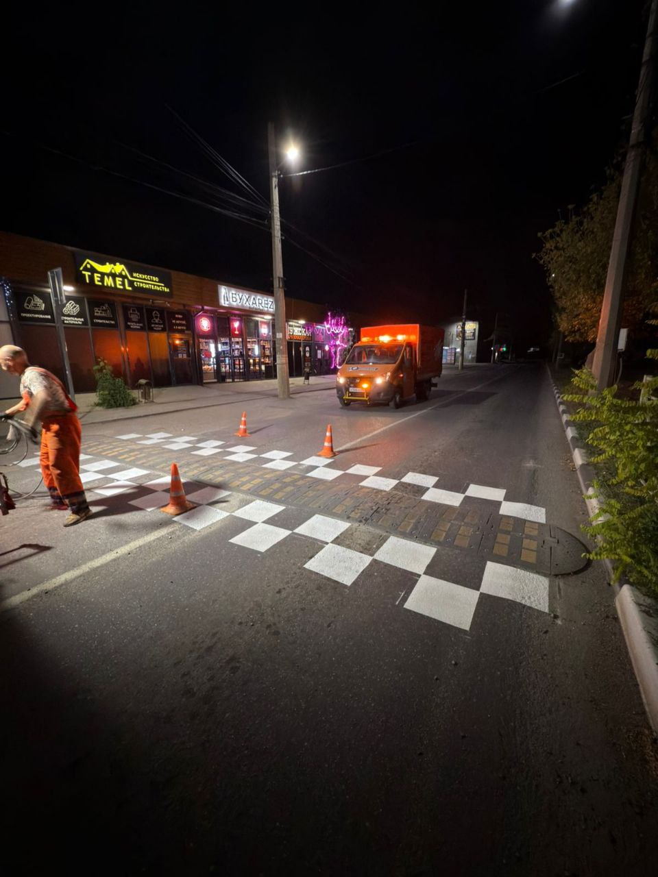 Август — месяц дорожной разметки