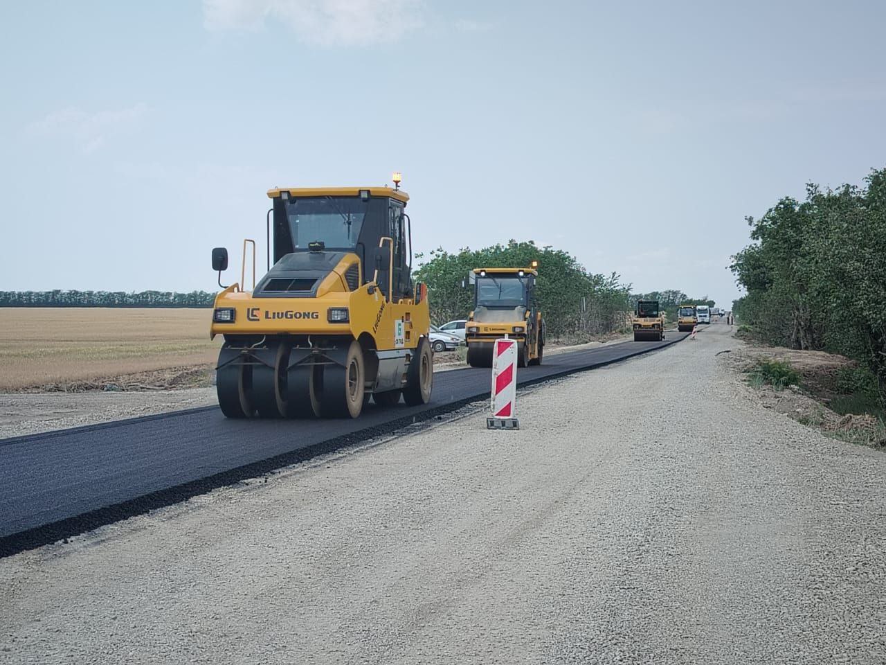 В Сакском районе завершаются работы по ремонту улично-дорожной сети в курортной зоне